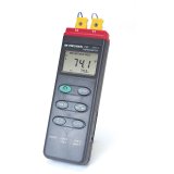BK Precision 710 Dual Input Thermometer